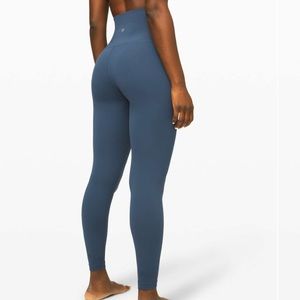 BRAND NEW LULULEMON LEGGINGS